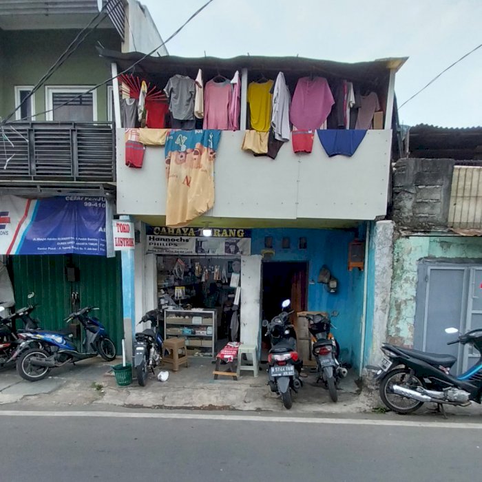 Di Jual Cepat Rumah Pinggir Jalan eks Pabrik Tempe