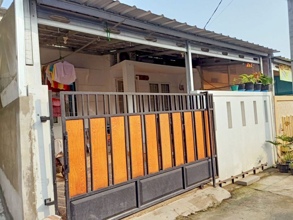 Rumah Second Di dekat Stasiun Tenjo ,Bogor barat