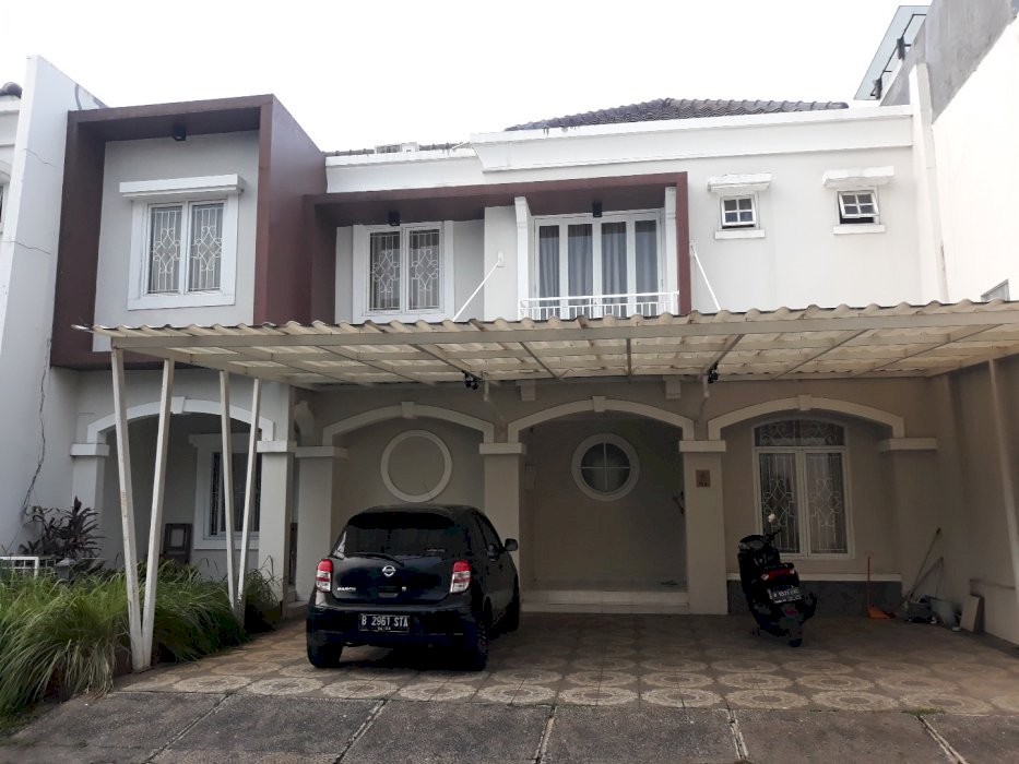 Rumah d permata mediterania srengseng jak bar
