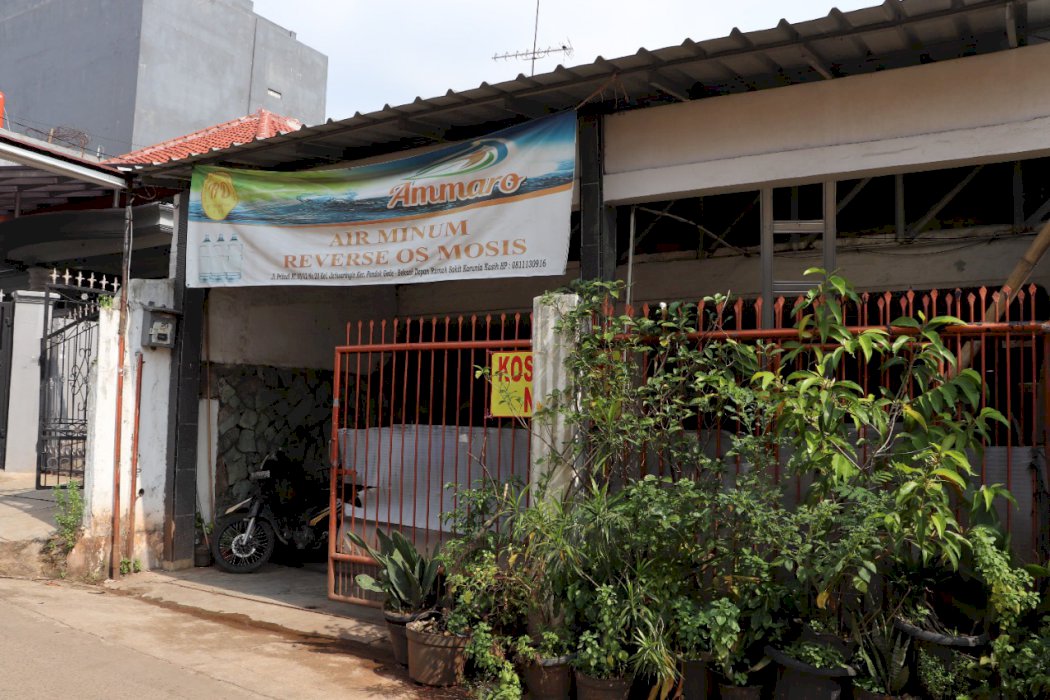 Dijual Rumah Beserta Kostan dan Air Isi Ulang RO