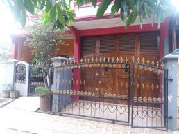 Dijual aja sudah pindah rumah