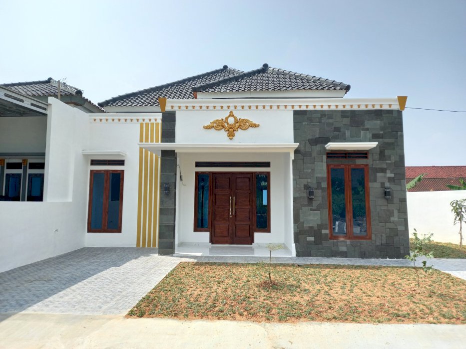 Dijua rumah mewah halaman luas pramuka - bandar lampung