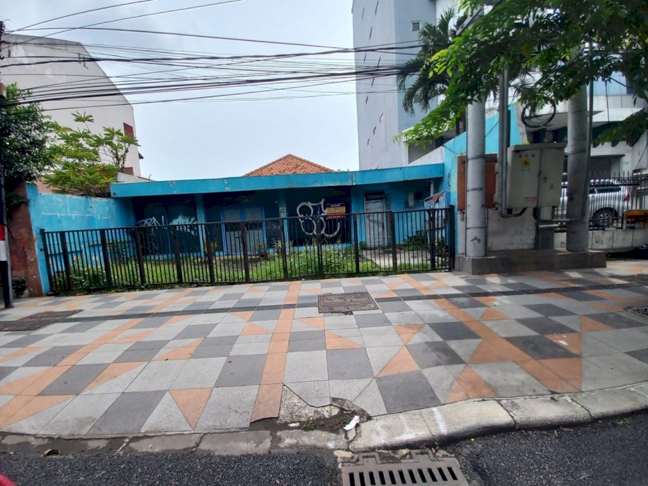 JUAL RUMAH U/ USAHA TP JL PERAK TIMUR 140 SURABAYA