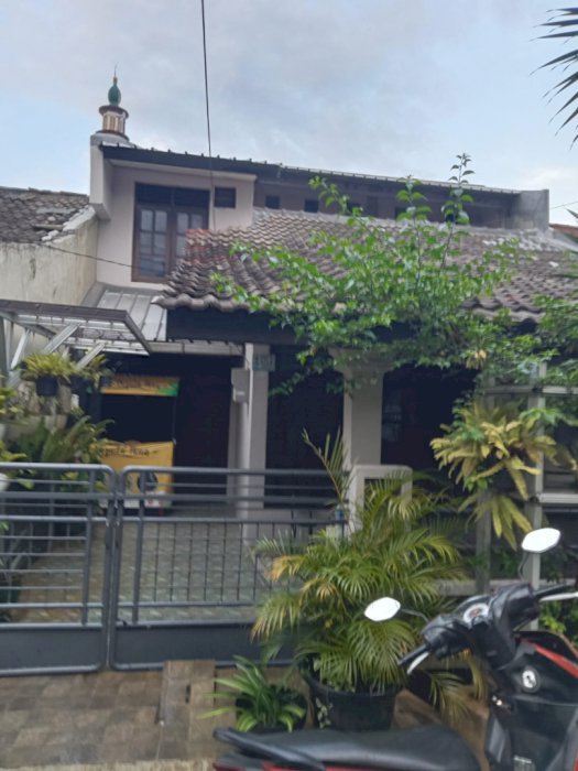 Dijual Rumah 2 lantai LT 100m, SHM