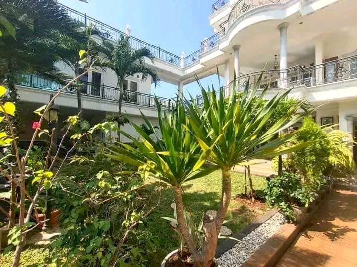 jual rumah mewah bekasi