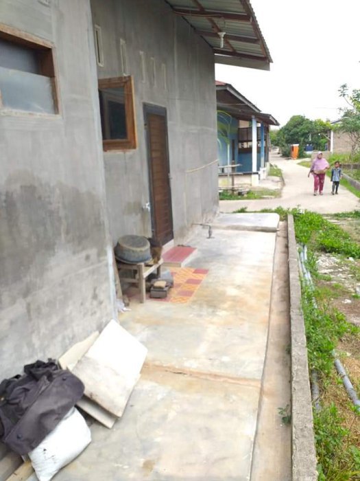 Jual Tanah + Rumah Siap Huni