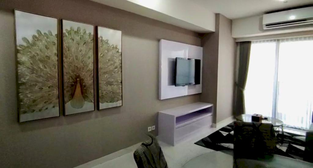 0617 - Disewakan Apartemen La Viz 2BR 83m2 Lantai 22 Furnished