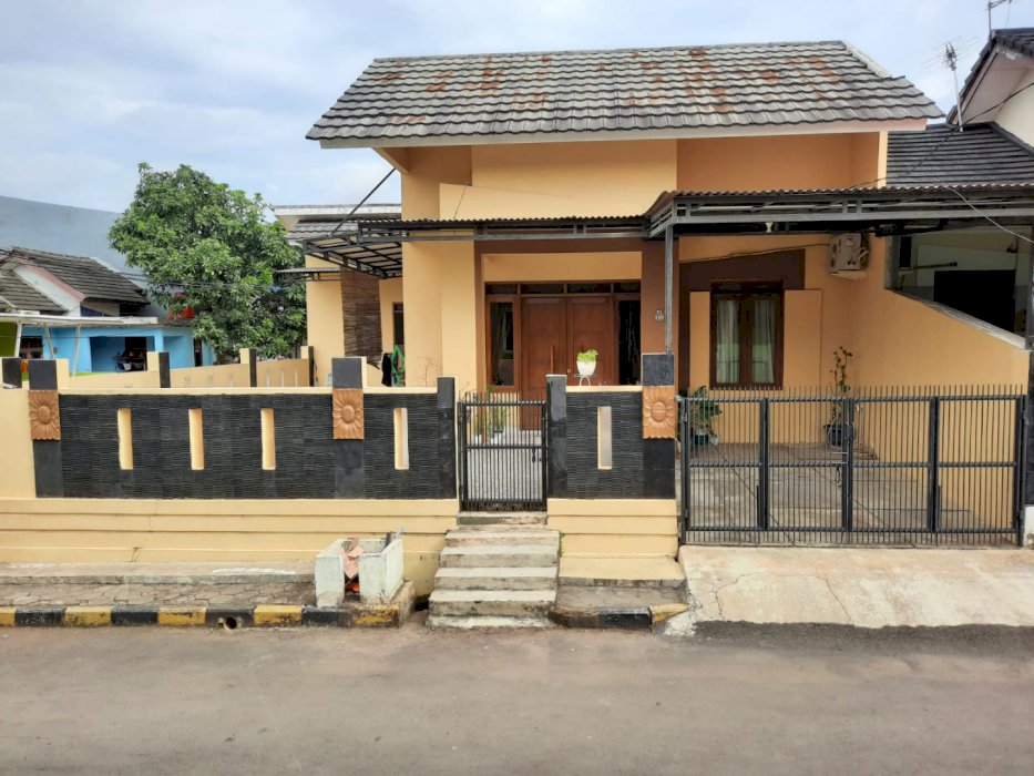 PERUMAHAN SIAP HUNI, FULL RENOV