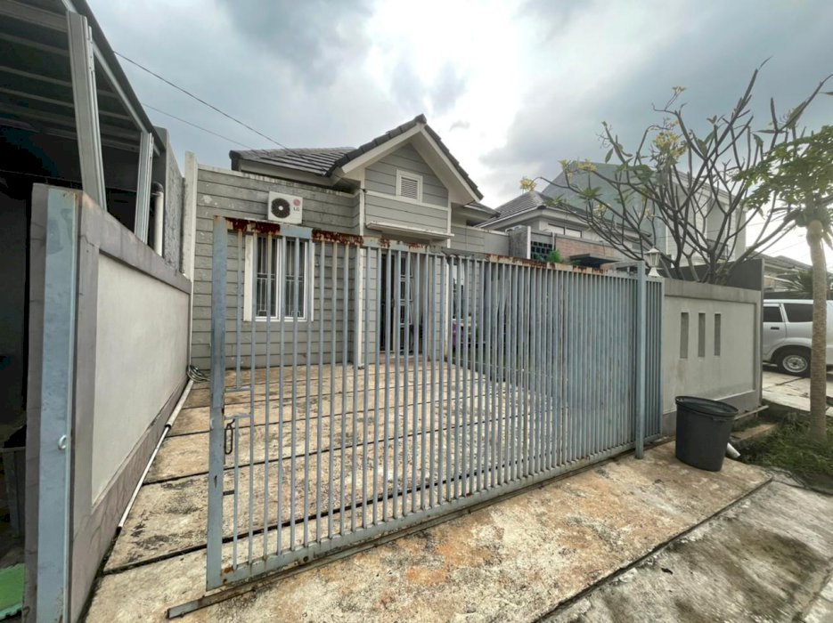 dijual rumah bangunan baru