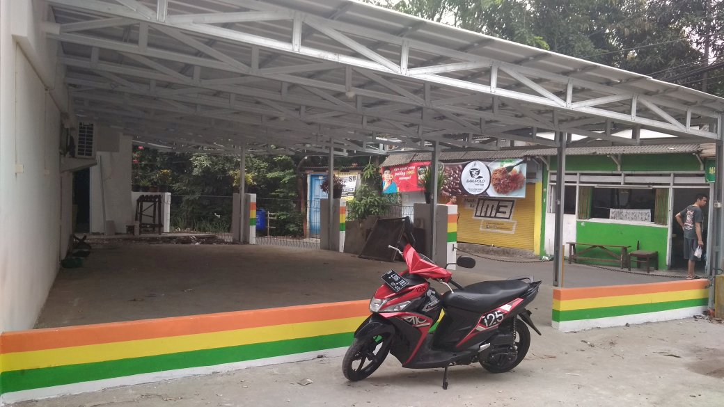 Dijual hanya NJOP tanah dan bangunan lokasi strategis di cililitan