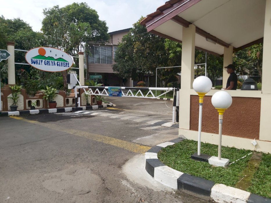 Rumah dalam perumahan di Cinere dekat pintu tol krukut dan limo