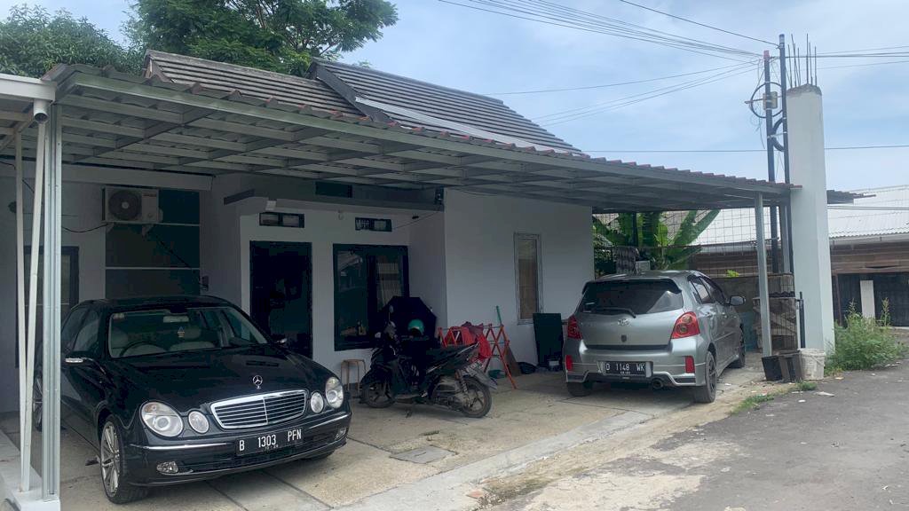 Jual Rumah Perum Kecapi city blok c2 no36