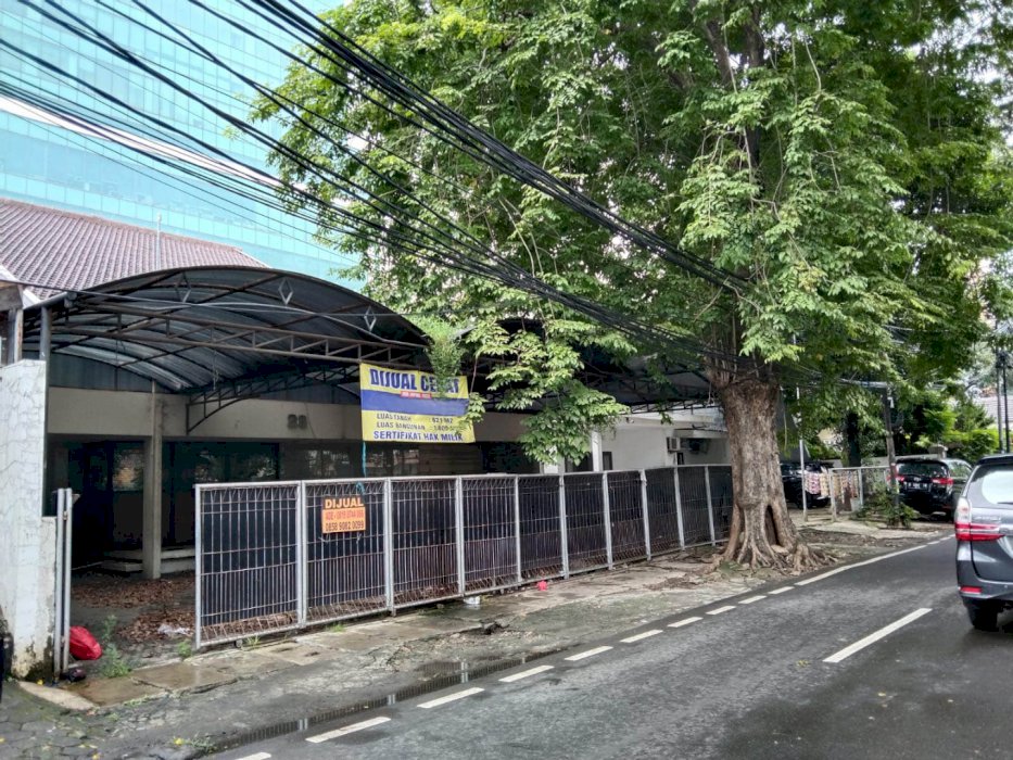 DIJUAL RUMAH DI TANAH ABANG
