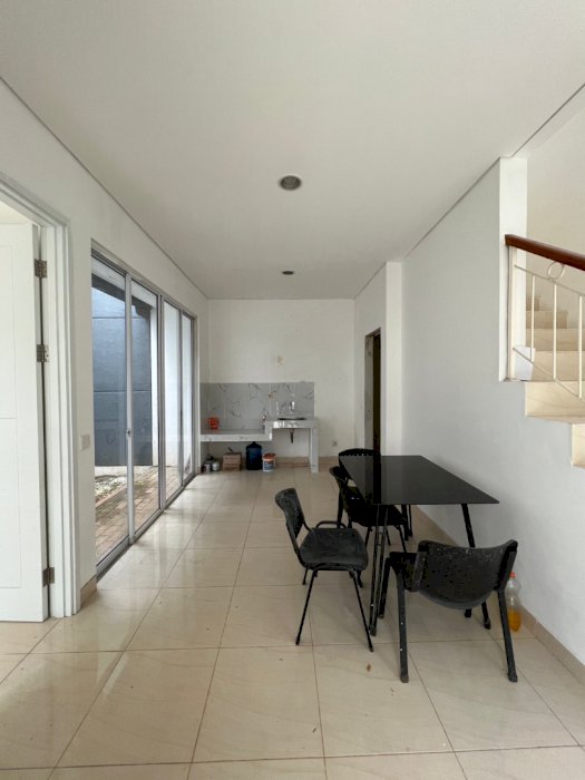 Dijual murah cluster azura vanya park bsd city