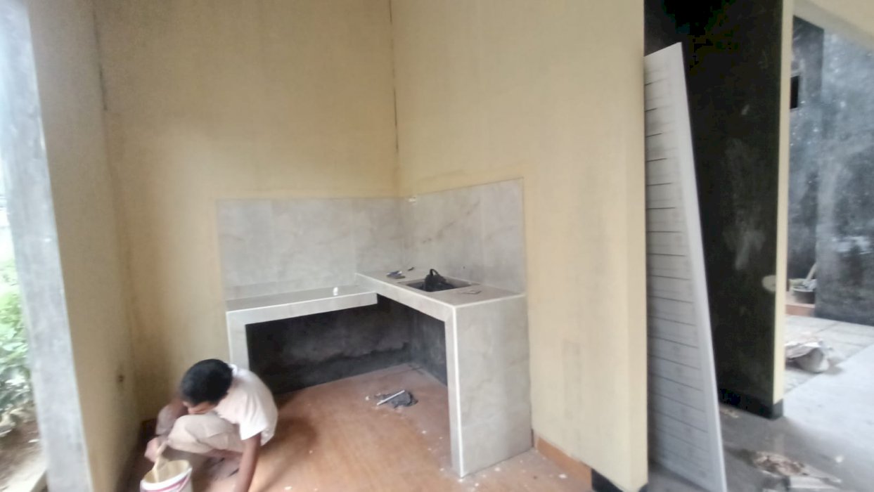 RUMAH HOOK 4 KT FULL RENOVASI SIAP HUNI.