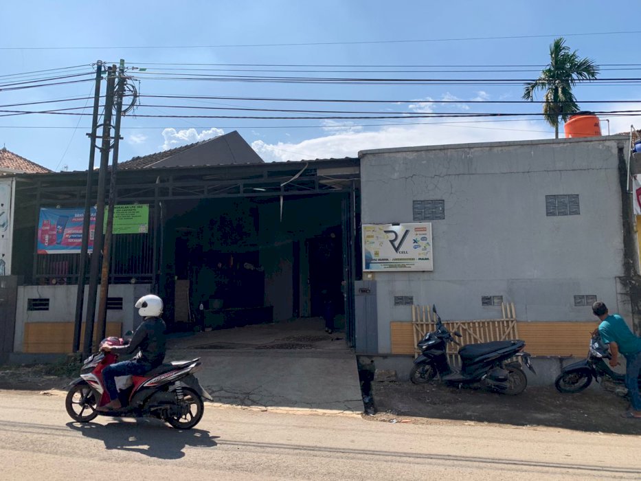 Dijual bangunan komersil lokasi strategis