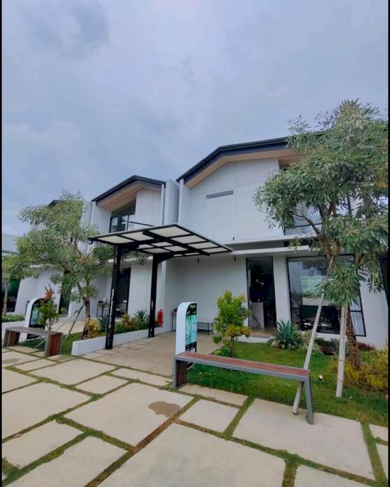 Rolling Hills Makassar Samping Trans Studio