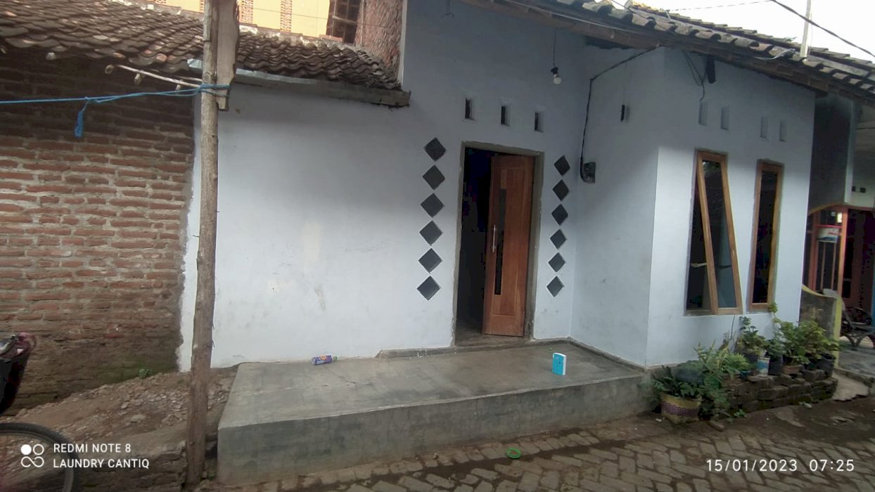 Dua rumah satu SHM... Lokasi Paskot