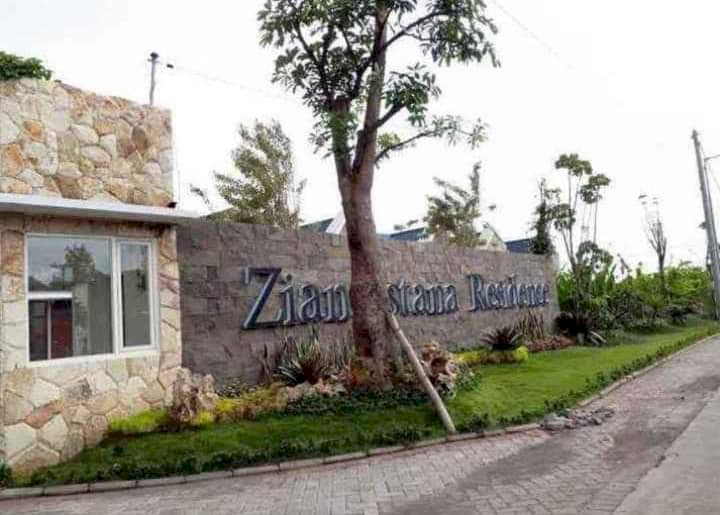 Rumah Mewah Dekat Pusat Wisata