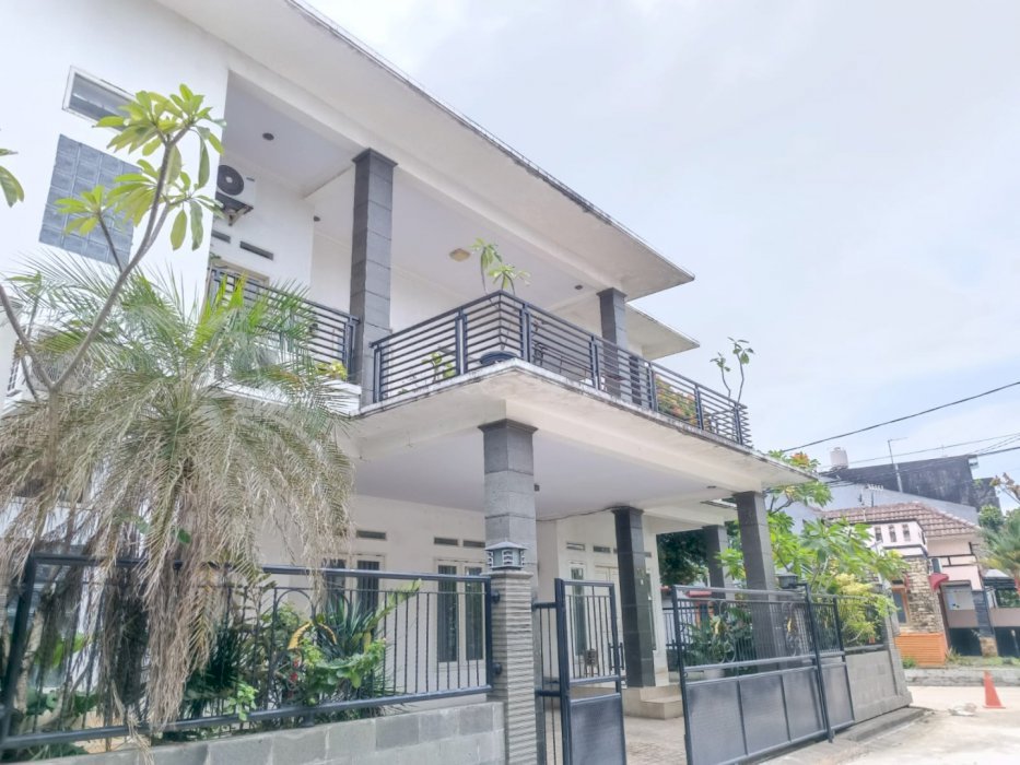 Rumah Dijual Di Jatiasih Bekasi 2 Lantai Bebas Banjir  Siap Huni