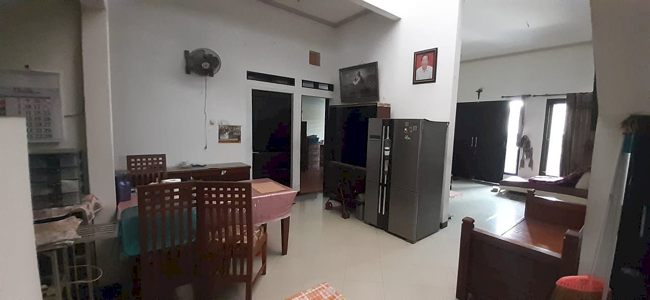 Dijual Rumah daerah manukan krajan.