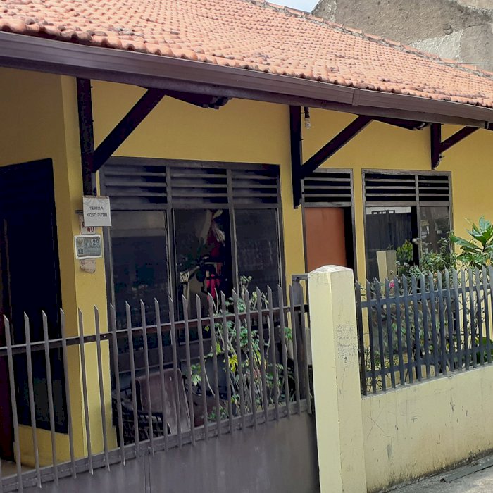 RUMAH DIJUAL DI CIPULIR