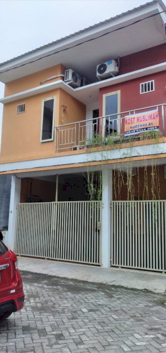 Rumah Kost Eksekutif Full Anak Kost