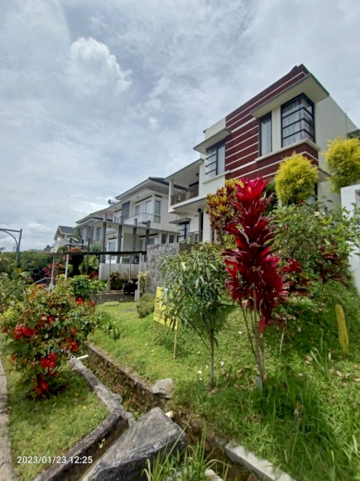 Dijual Cepat Rumah Full Furnis Dago Resort Pakar Bandung Utara