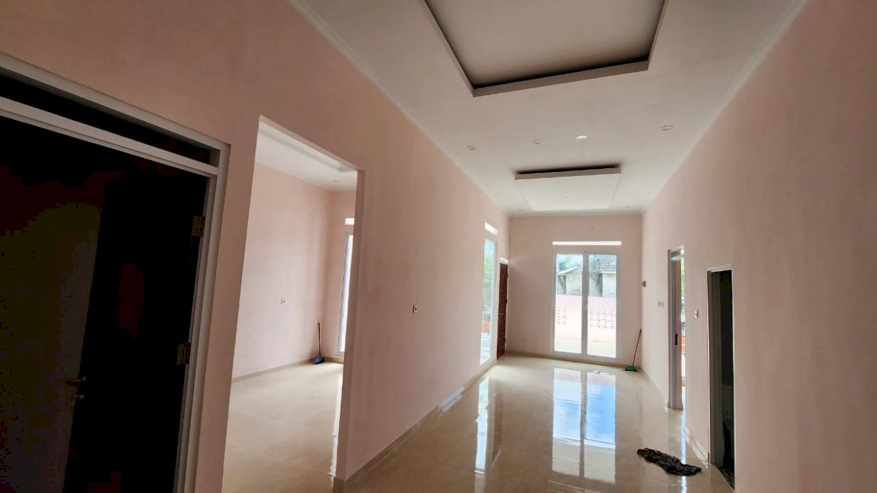 DIJUAL RUMAH CLUSTER HOOK SIAP PINDAH DEKAT CIBUBUR