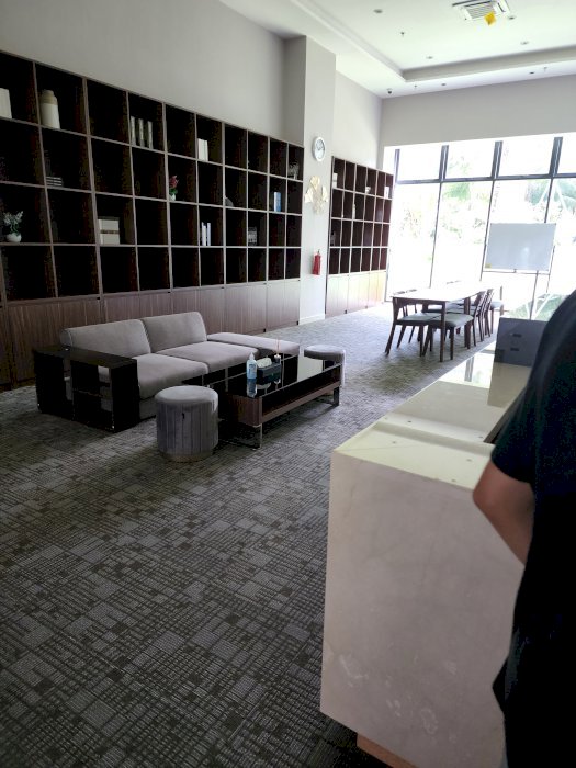 Aeon Mall BSD, tinggal turun dan nyebrang dari unit Sky House