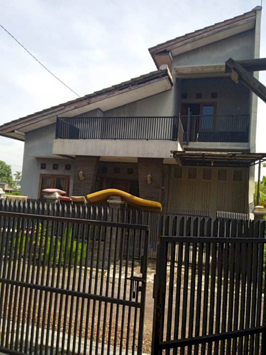Dijual rumah istimewa 2 lantai
