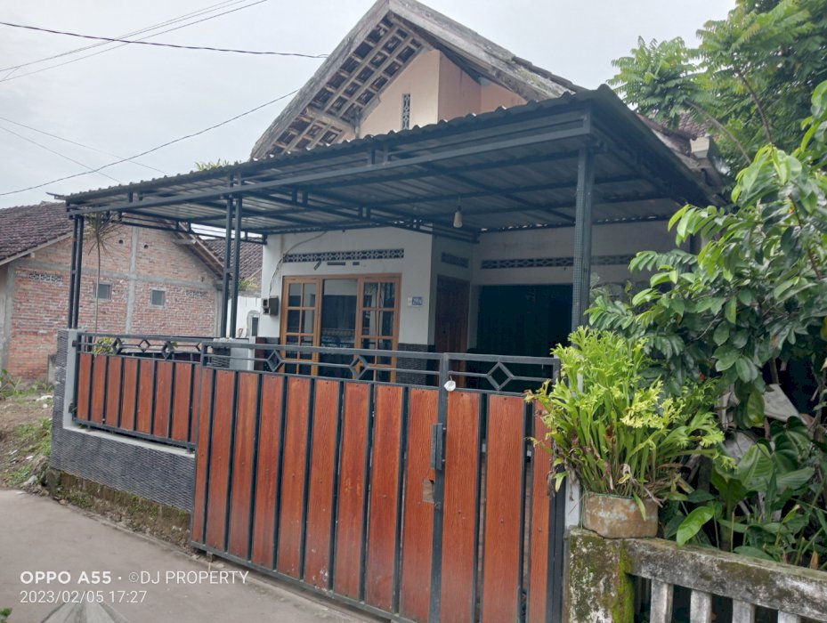 Rumah kost dijual dekat Kampus UPY/PGRI