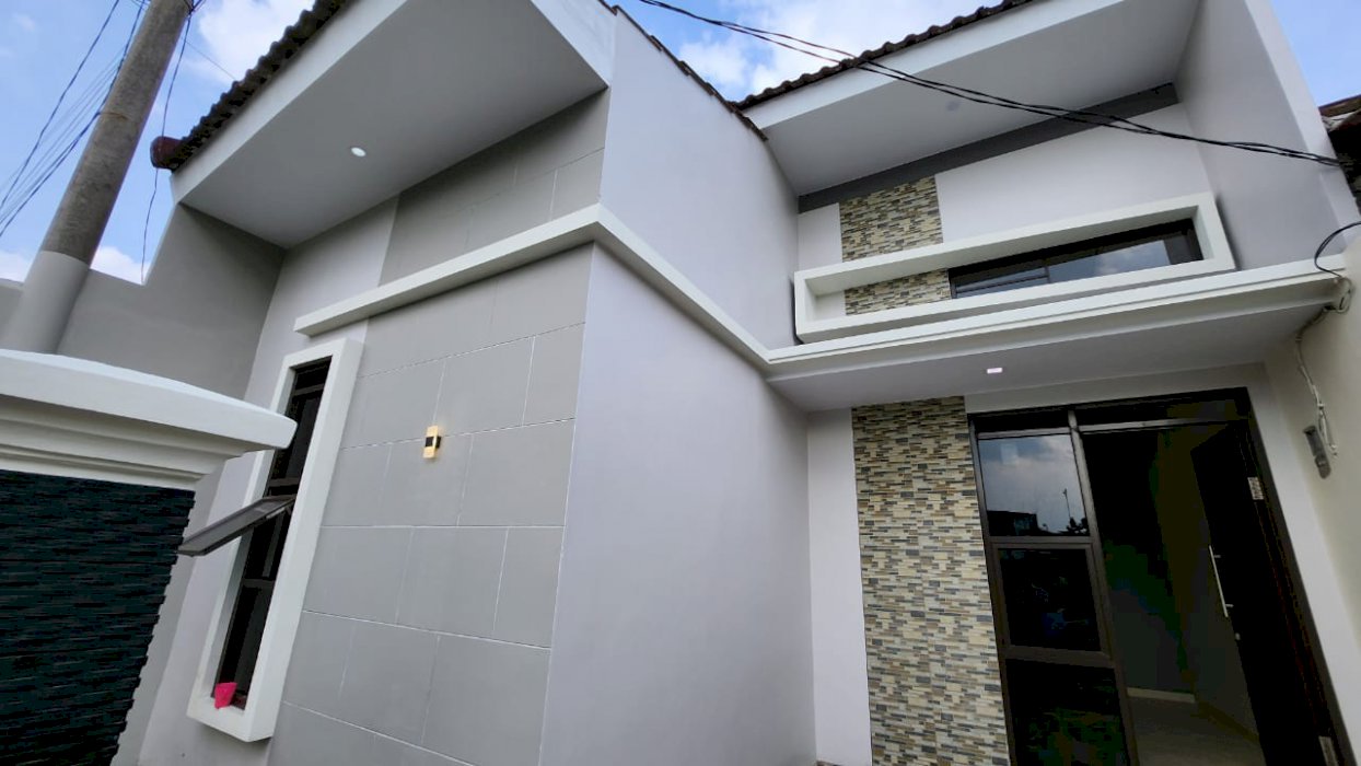 DIJUAL RUMAH DALAM CLUSTER FULL FASILITAS