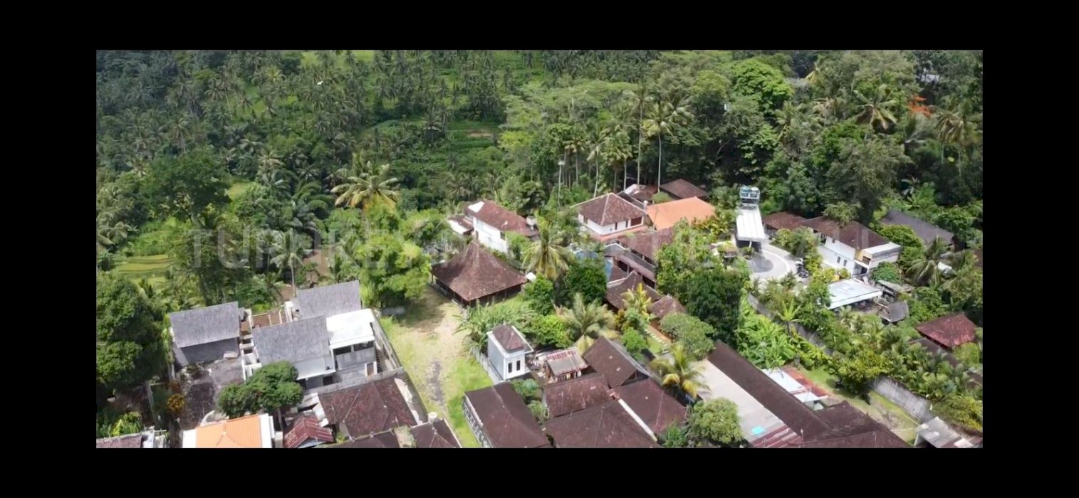 (#BSLF125) Amazing River View Freehold Land in Ubud