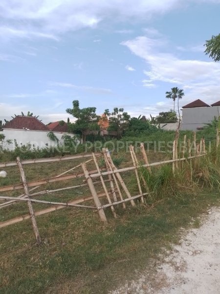Rare Plot Of 300 Sqm Land in Pererenan