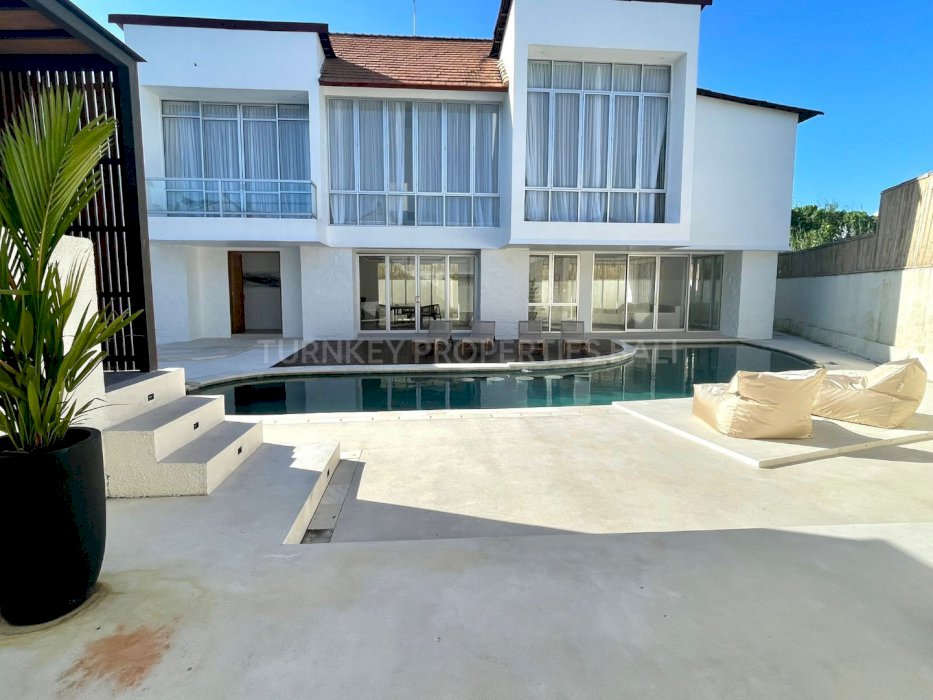 (#BSVL224) A Stunning Villa in a Strategic Area of Seminyak
