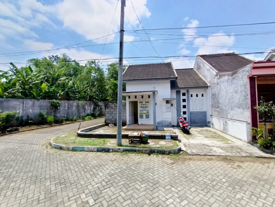 Rumah Hunian Aman dan Sejuk di Malang