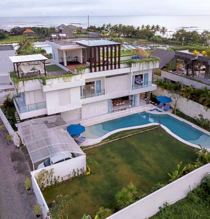 (#BSVF099) Brand New Villa Walking Distance to the Beach!