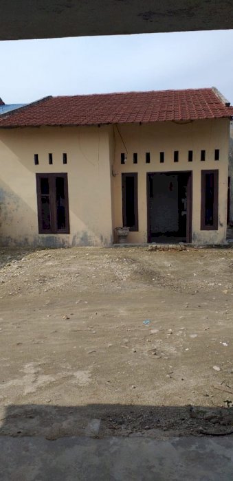 Di jual rumah daerah Medan Marelan ukuran tanah 8x21 m ...