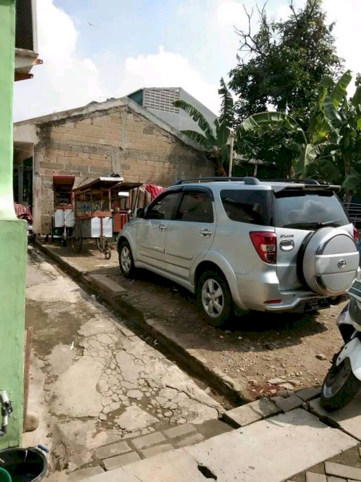 Tanah luas 290m. Lok. Pinang, Ciledug