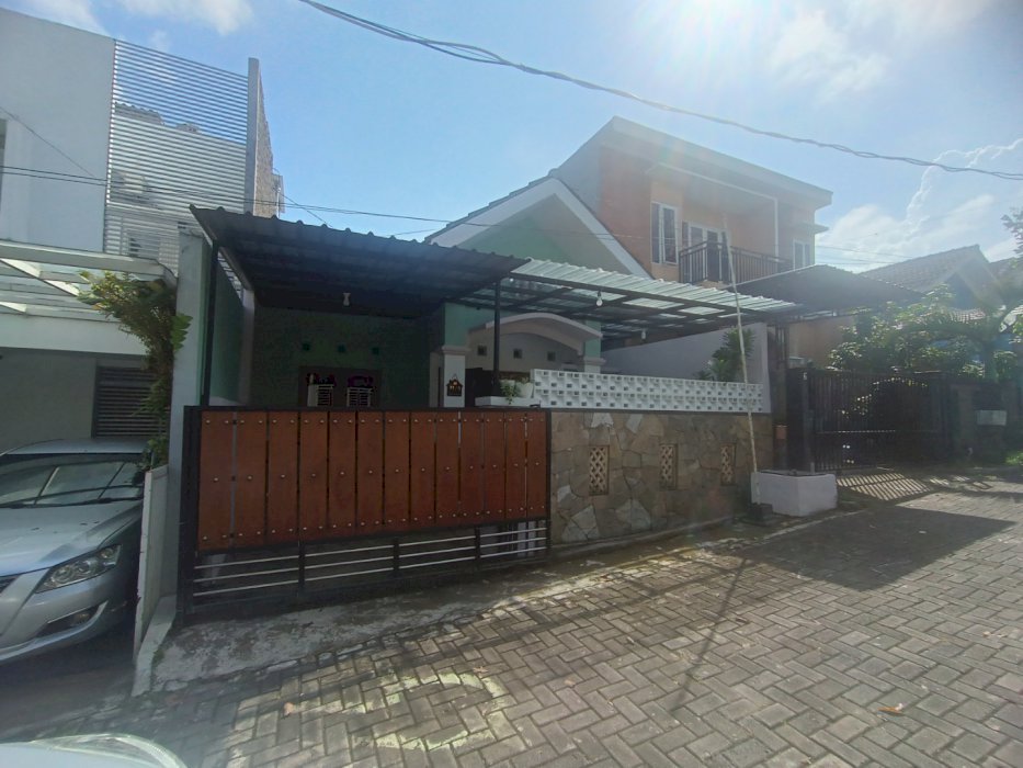 Dijual Rumah Nyaman dan Strategis