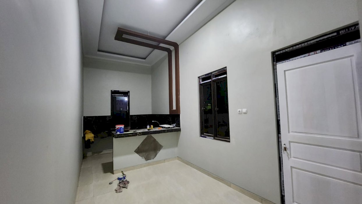 DIJUAL RUMAH LUAS 142m SIAP PINDAHAN FULL FASILITAS