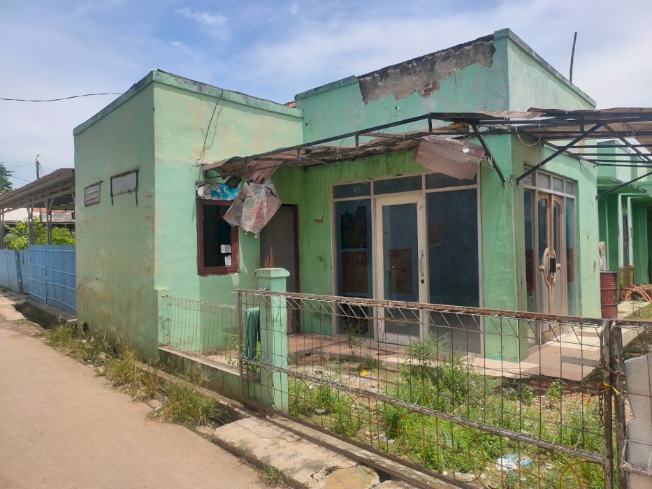 Rumah + Kontrakan  minat hubungi ibu Susi 089656665070/08992761527