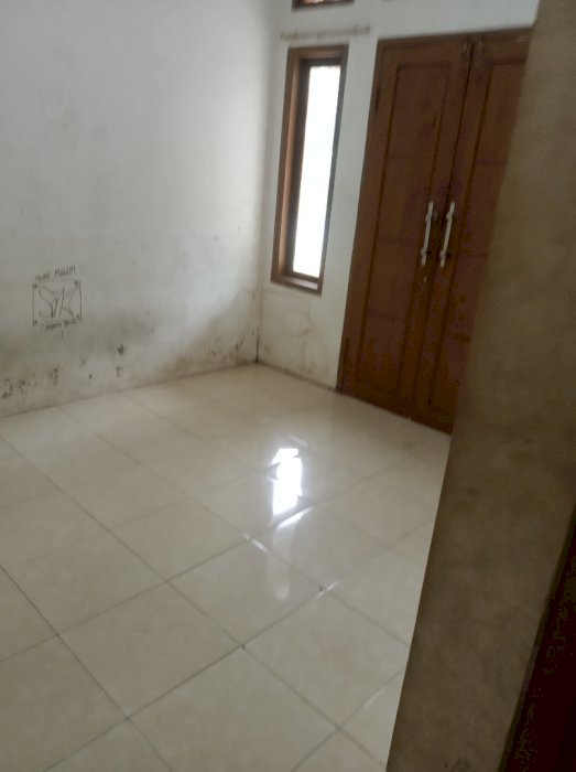 Rumah dijual dg lb 10x9 bentuk L minimalis dg lt 224m