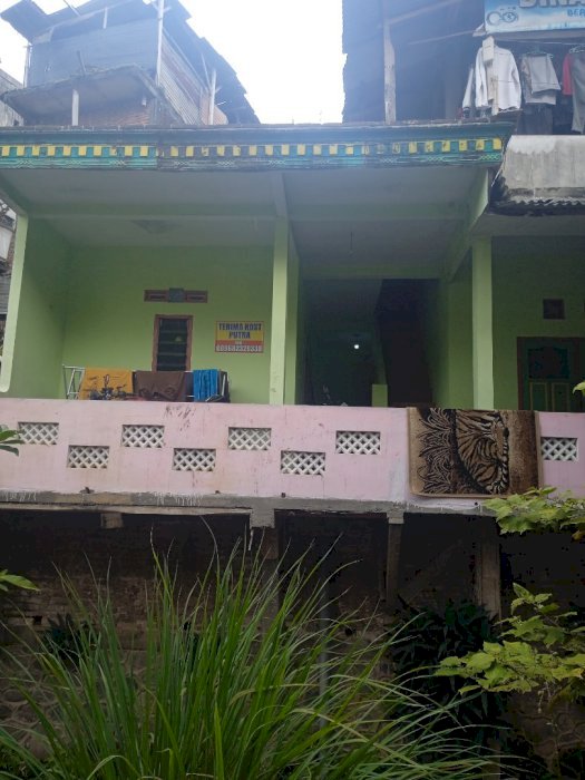 Rumah Kost full bangunan
