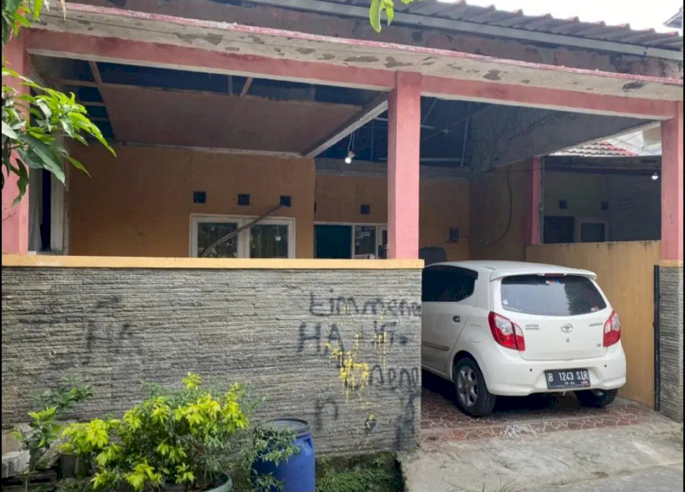 Dijual rumah nyaman di komplek