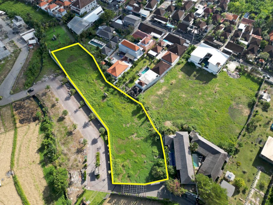 (#BSLF156) 31 Are land, Suitable for Investment in Prime Location