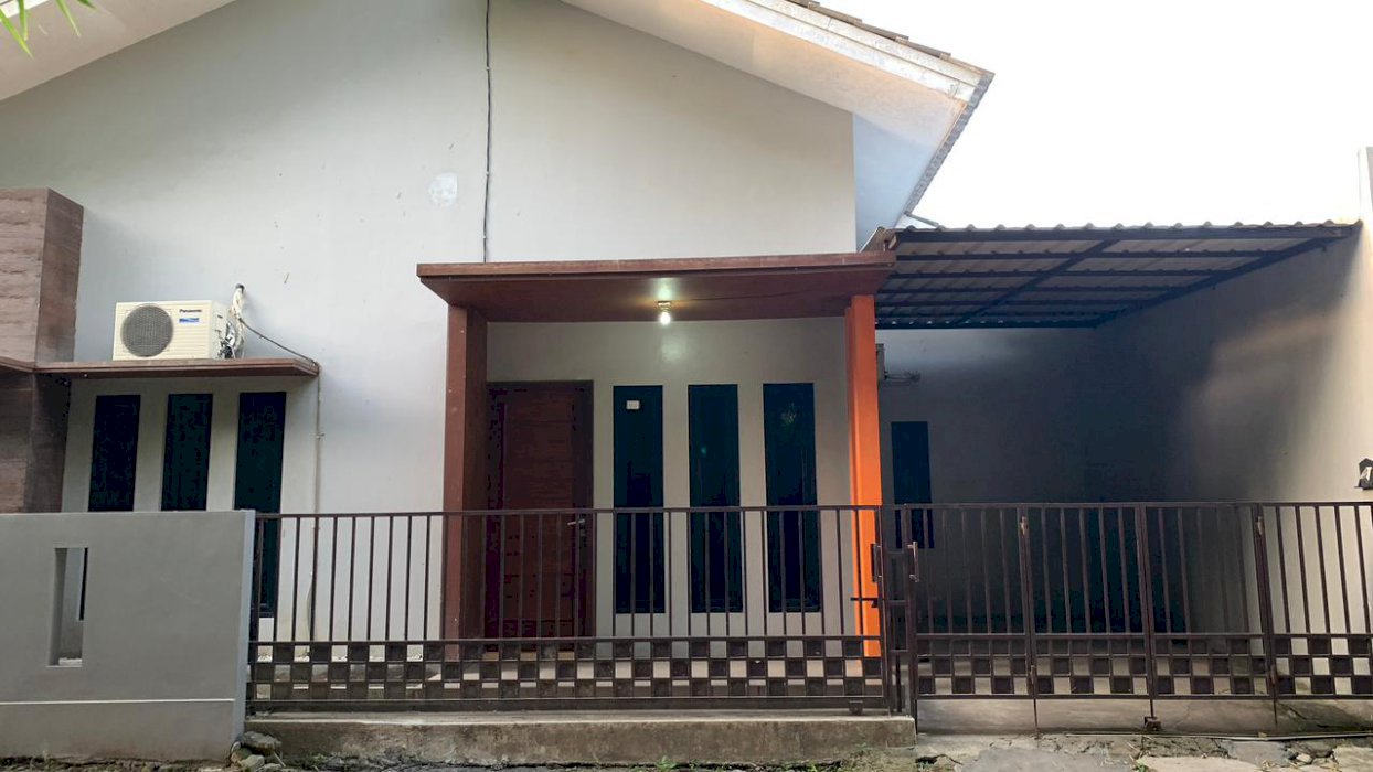 Rumah dijual barat kantor Samsat Sewon