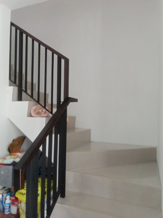 Jual rumah cantik dan baru jakarta barat