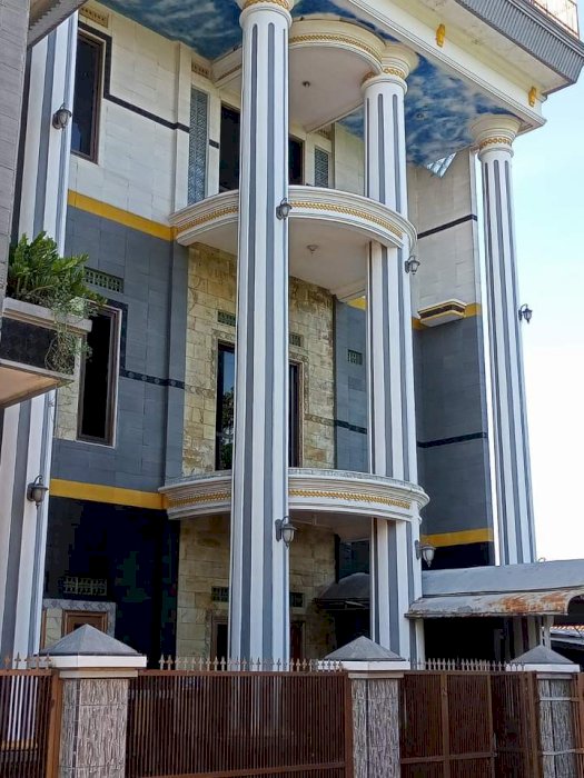 Dijual rumah keluarga